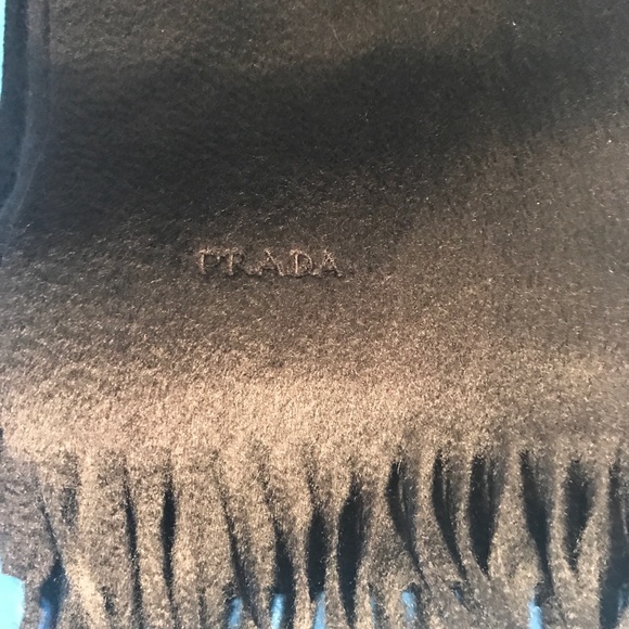 Men’s Prada black cashmere scarf - Picture 2 of 3